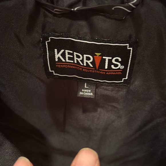 Kerrits kids horse puffer. It's a size Large - Picture 7 of 12